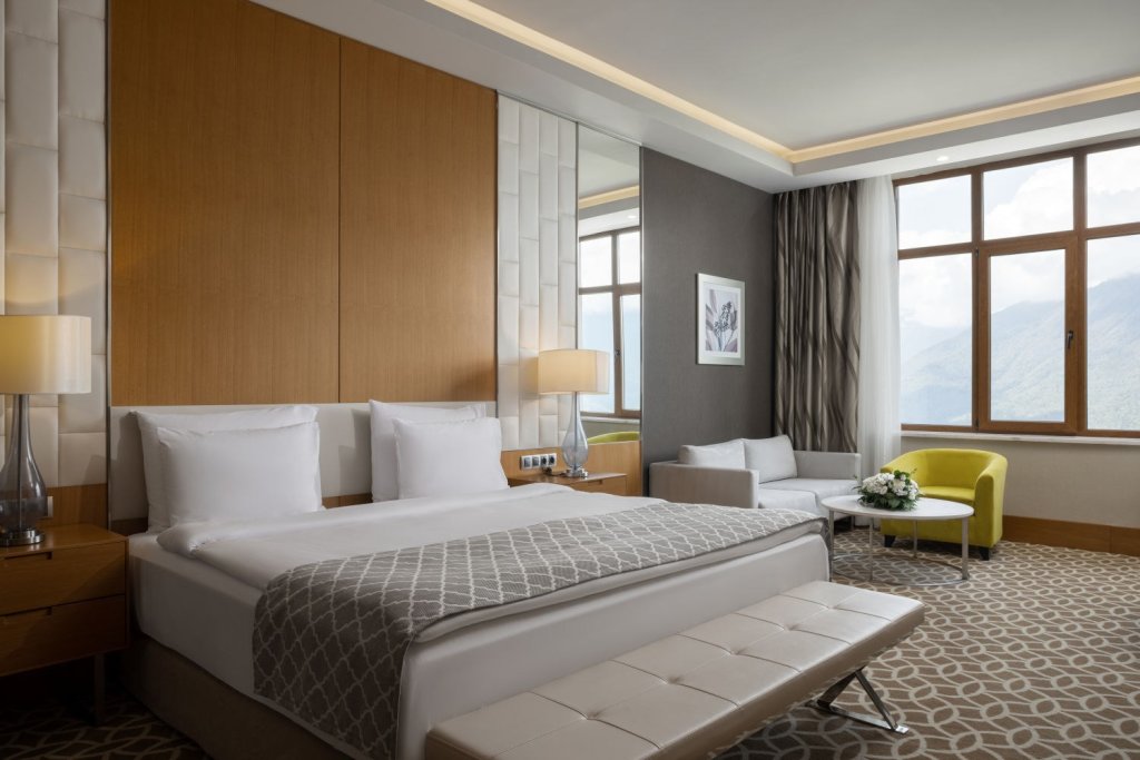 Двухместный номер Superior Standard Отель Rixos Krasnaya Polyana Sochi всемирно известной турецкой гостиничной сети