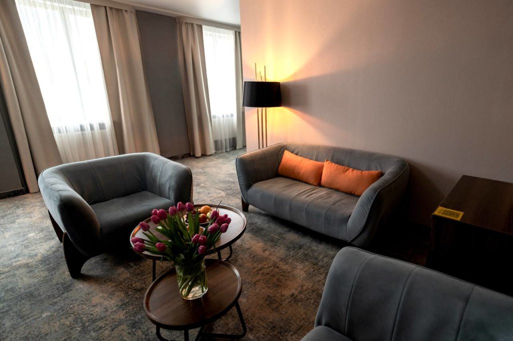 Doppel Suite mit Stadtblick Grand Spa Hotel Avax