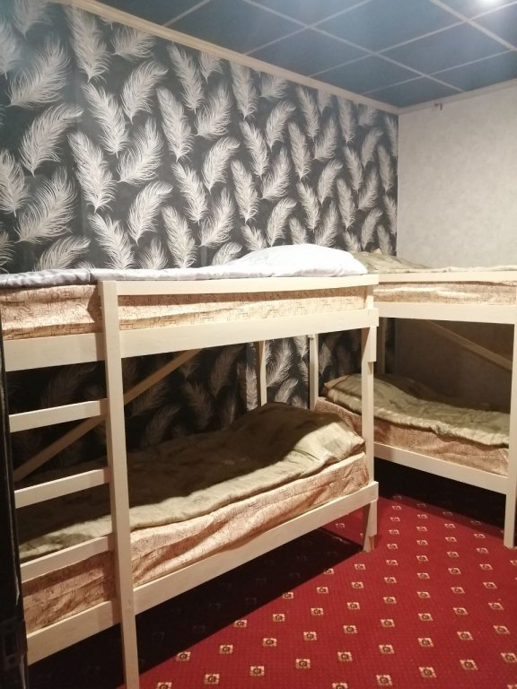 Кровать в общем номере (женский номер) Хостел Наследие