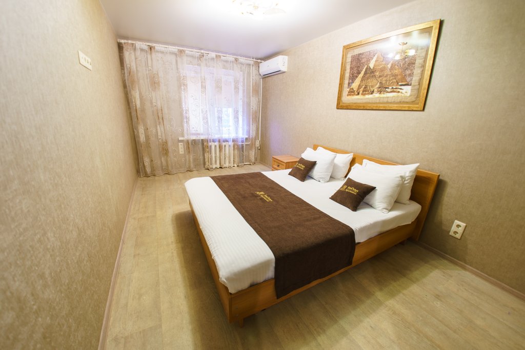 2 Bedrooms Apartment with balcony InnDays Staronikitskaya 105 Apartments