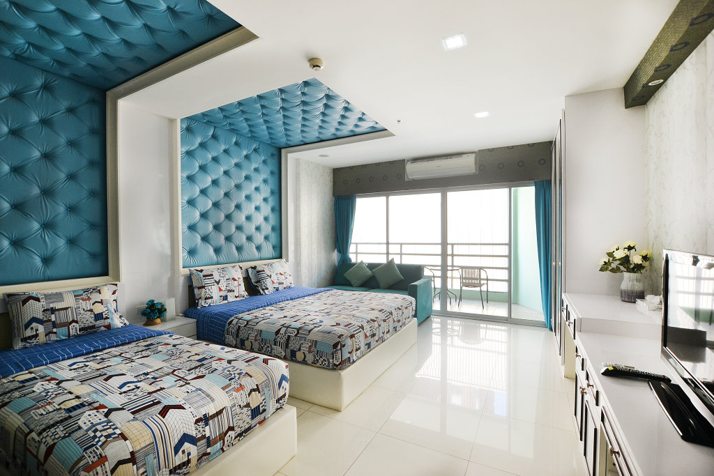 Studio with balcony and with view View Talay6 by Blue Ocean Suite