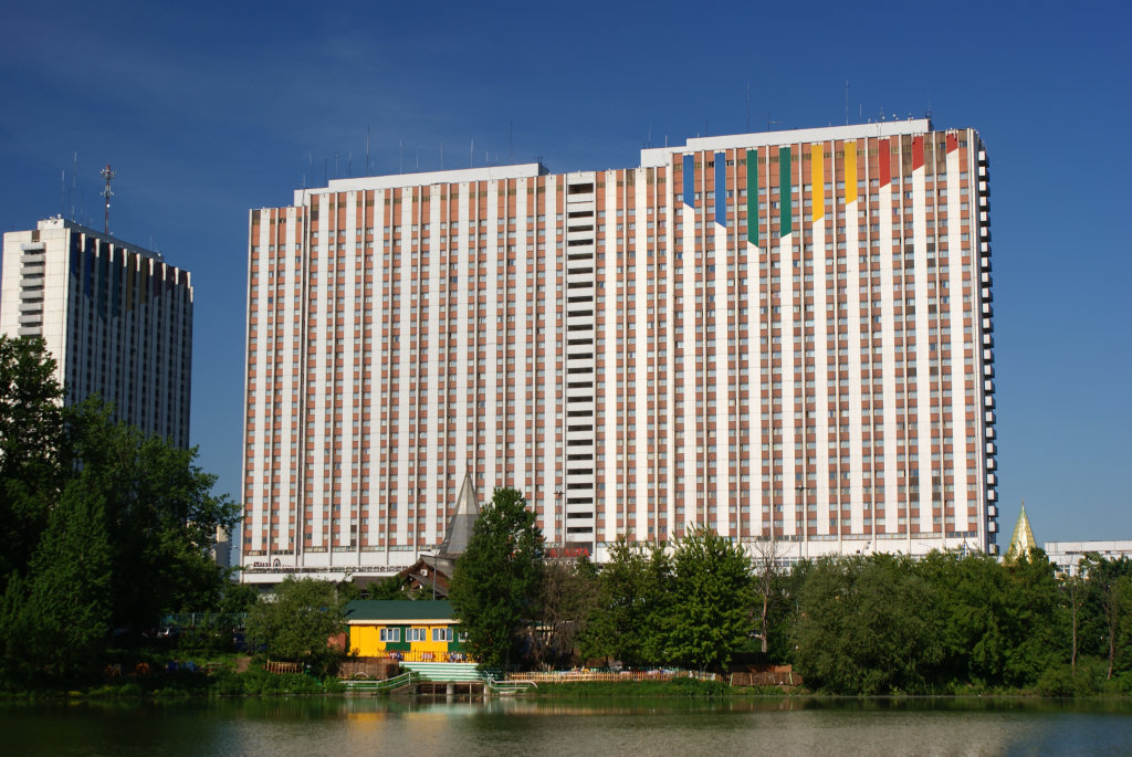 Отель на партизанской