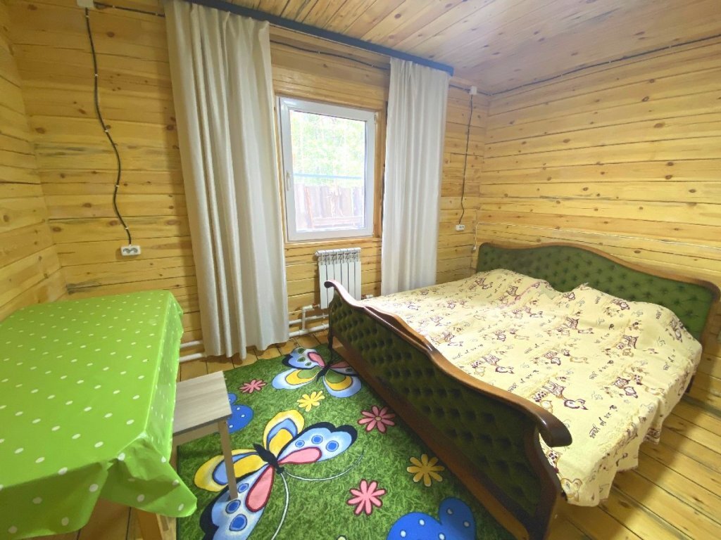 Habitación triple Superior Viktoriya Baykal Guest House