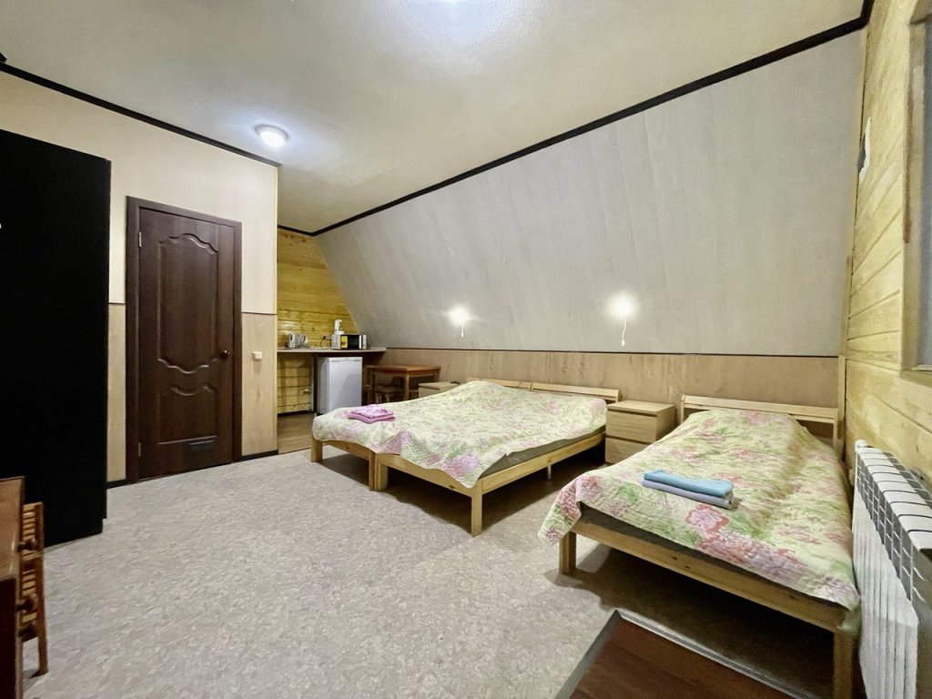 Standard Dreier Zimmer mit Stadtblick Hotel Dolina Uyuta