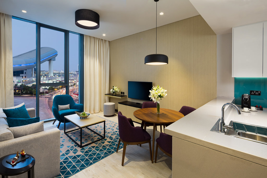 Четырёхместные апартаменты с 2 комнатами Millennium Al Barsha