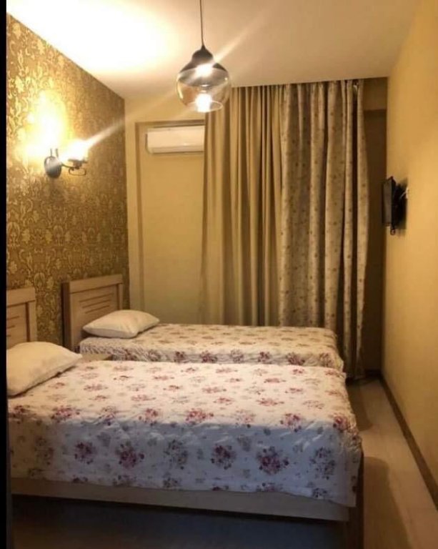 Standard Doppel Zimmer mit Balkon Hotel Paper House
