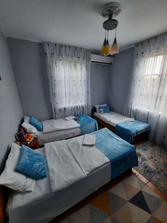 Economy Dreier Zimmer Dacha u Morya Guest House