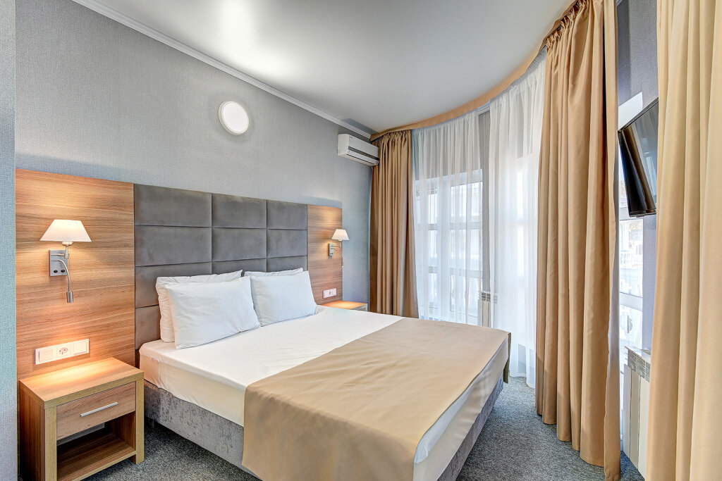 Doppel Suite 2 Schlafzimmer mit Balkon Gretsiya Hotel