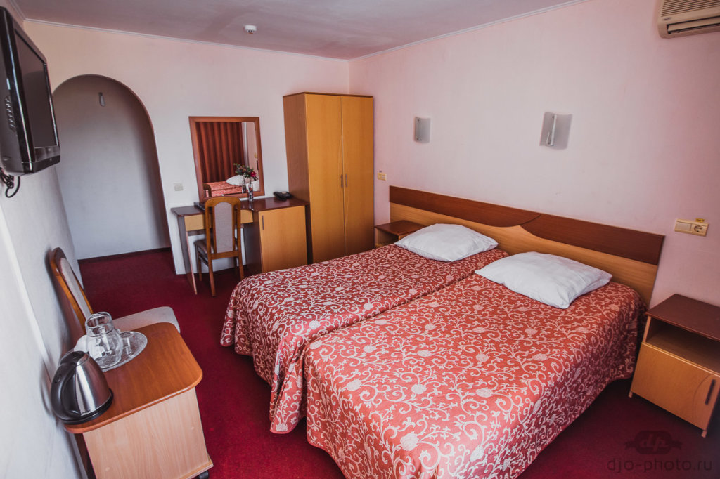 Standard Doppel Zimmer mit Balkon und mit Meerblick Dom Otdyiha Tuapse Hotel