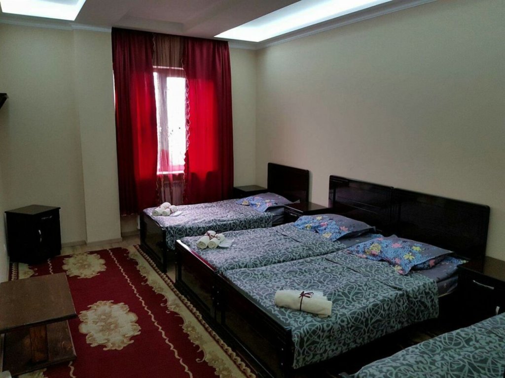 Standard Quadruple room with balcony and with view Eagle Guest House