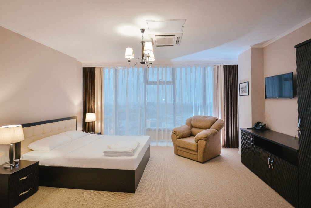 Standard double chambre Vue sur la ville Zastava Hotel