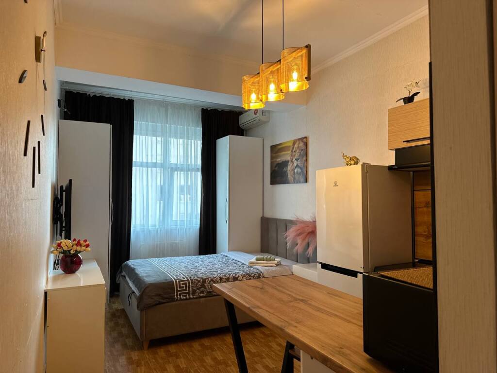 Estudio Dlya Dvukh Gostey Apartments