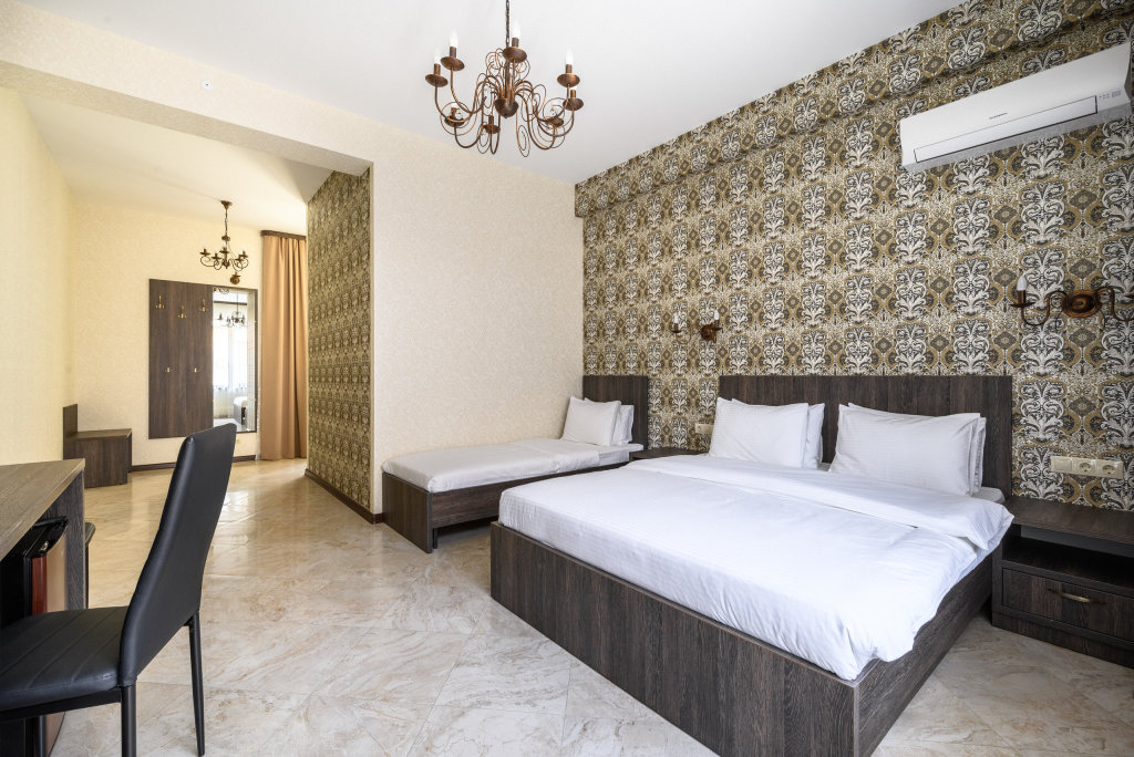 Standard Dreier Zimmer mit Balkon Rodos Layt Mini-hotel