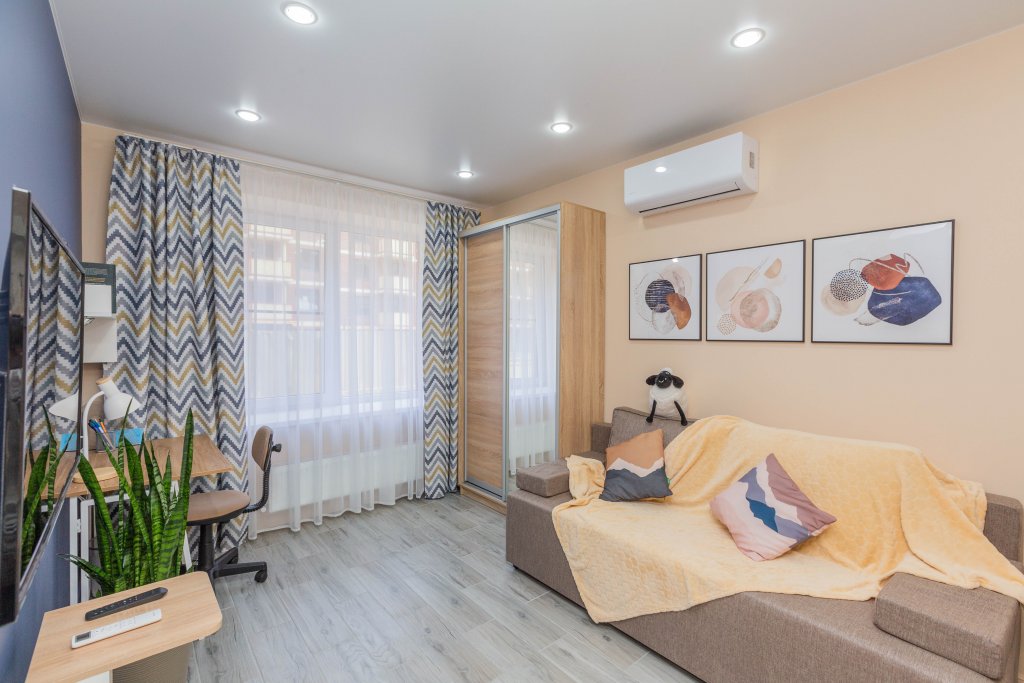 Apartment Business Comfort Na Garmonii Flat