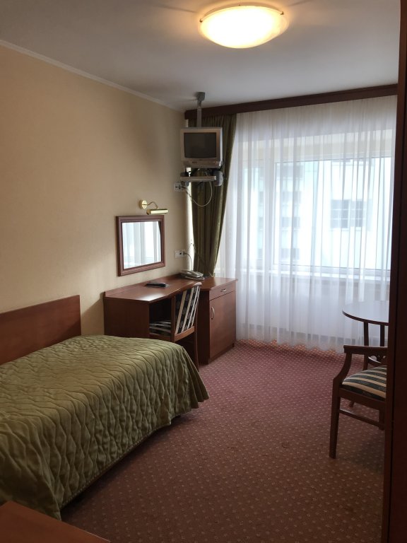Standard Single room Akademicheskaya Hotel