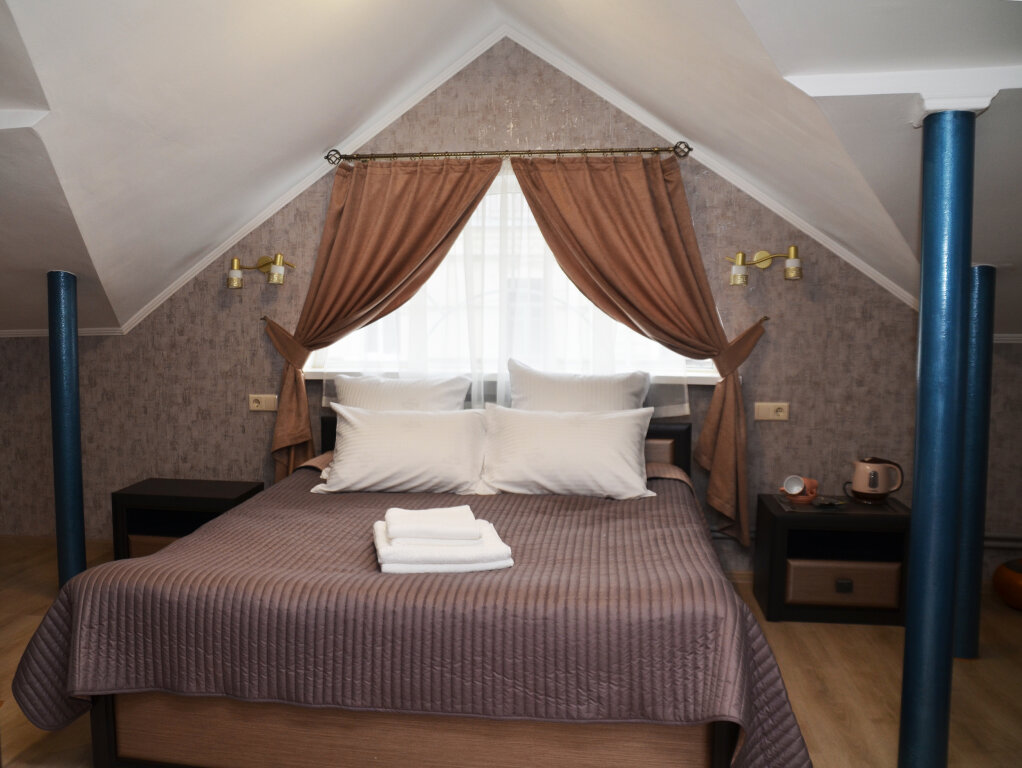 Deluxe Zimmer Tsentralny Mini-Hotel