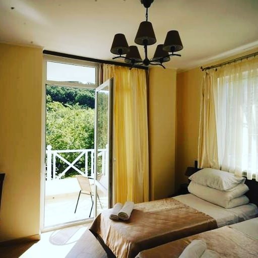 Suite junior con balcón y con vista Eko Dom Perevalnoe Guest House