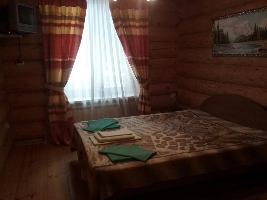 Suite con balcón Mozhzhevelovy Bor Guest House