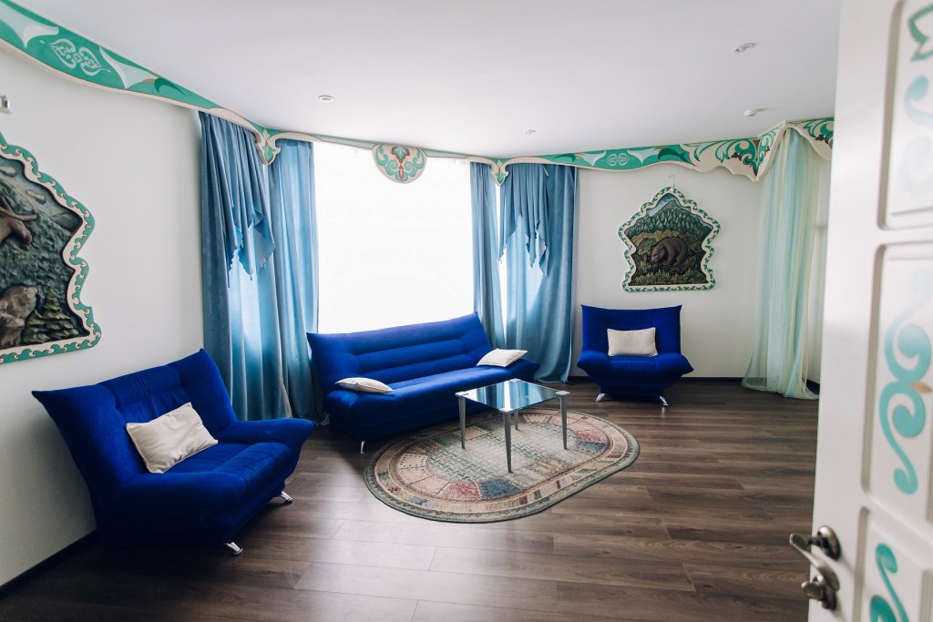 3-room Ode of Bashkiria Family room with balcony Tau-Tash Hotel