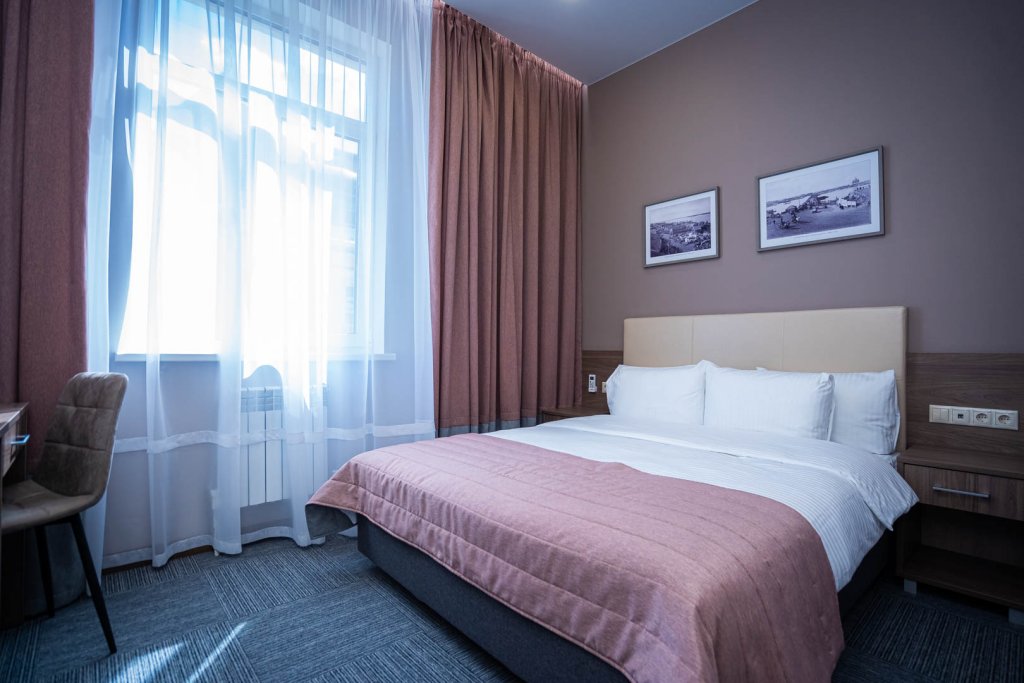 Standard Doppel Zimmer mit Straßenblick Istoriya Hotel