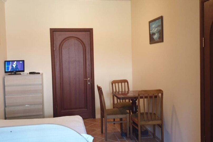 Appartement Nomer 8 Studiya S Sobstvennoy Kukhney Ot Letoapart Guest House