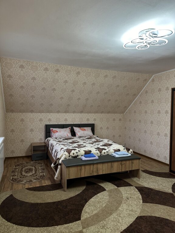 Cabaña 3 habitaciones con vista Kottedzh 170 Kvadratov Private house
