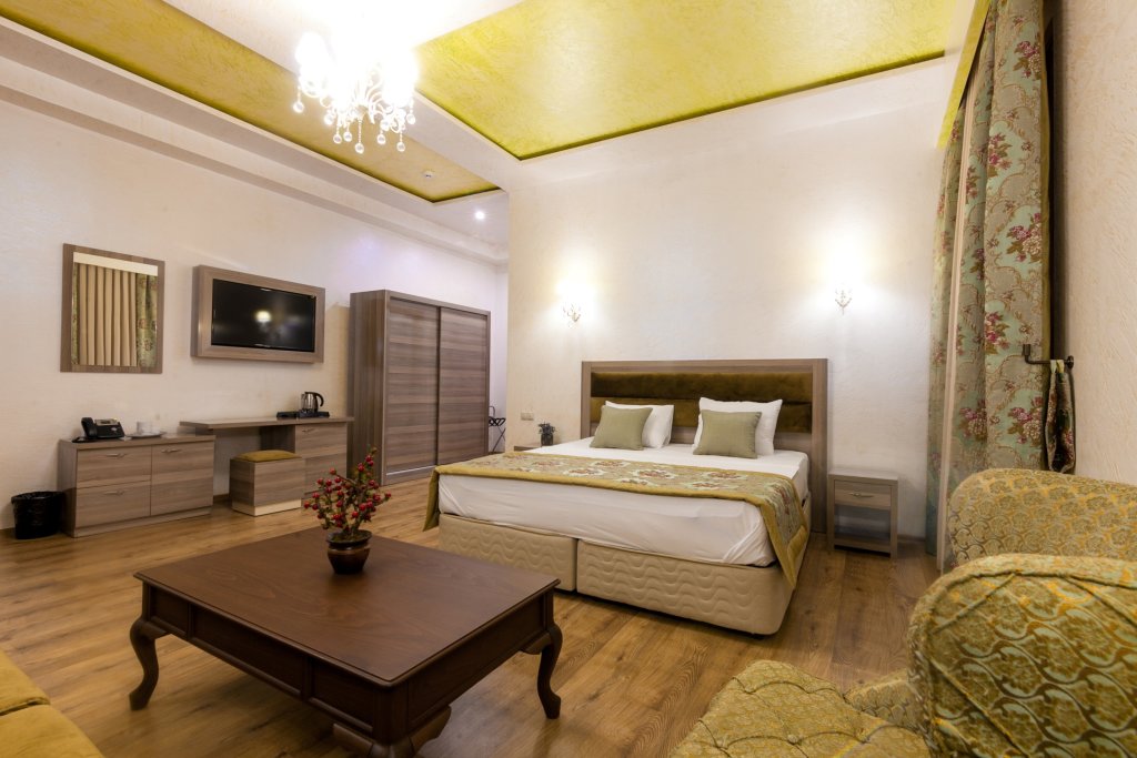 Business Zimmer mit Balkon Iberia Palace Hotel