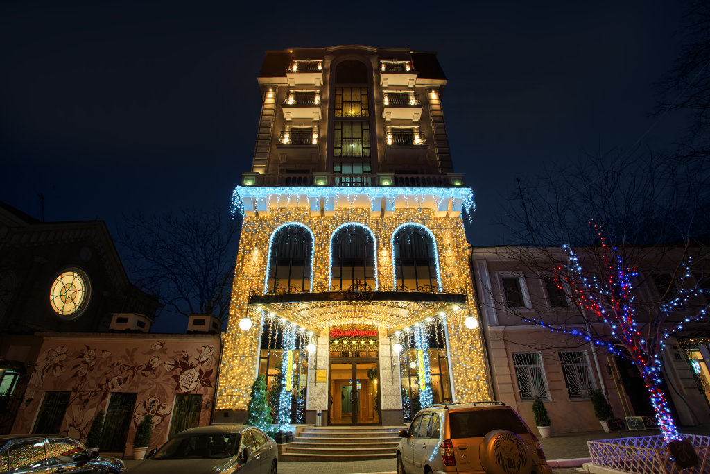 Фото отеля калифорния. Отель Одесса. Отель Одесса в Одессе. Гостиница в Одессе Kador. Hotel California.