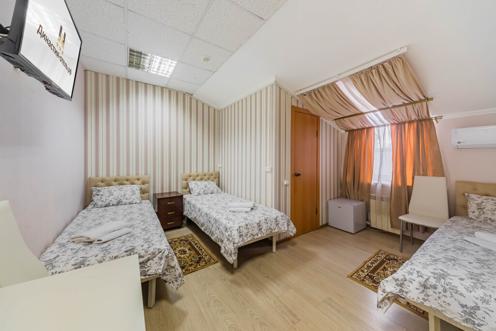 Standard Triple room with view Dinastiya Lefortovo Hotel