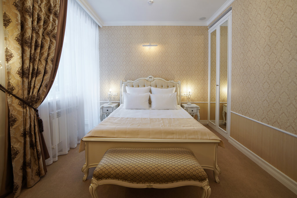 Superior Double room with balcony Hotel Ekaterina Kostroma