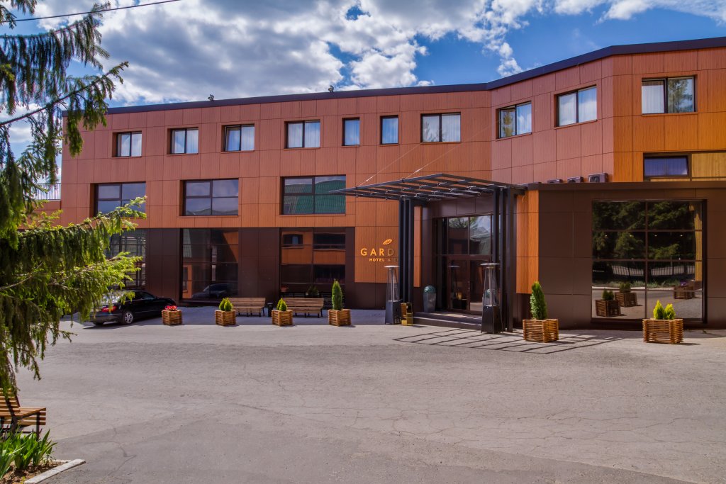 Garden hotel. Гостиница Гарден Чебоксары. Garden Hotel Spa Университетская ул 52 Чебоксары. Гардиан спа отель Чебоксары. Отель в Чебоксарах Garden спа.