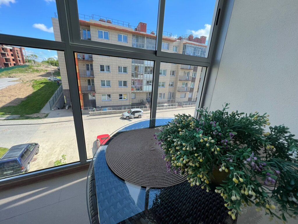 Апартаменты Comfort с 2 комнатами с балконом и с красивым видом из окна Апарт-отель Солнечный