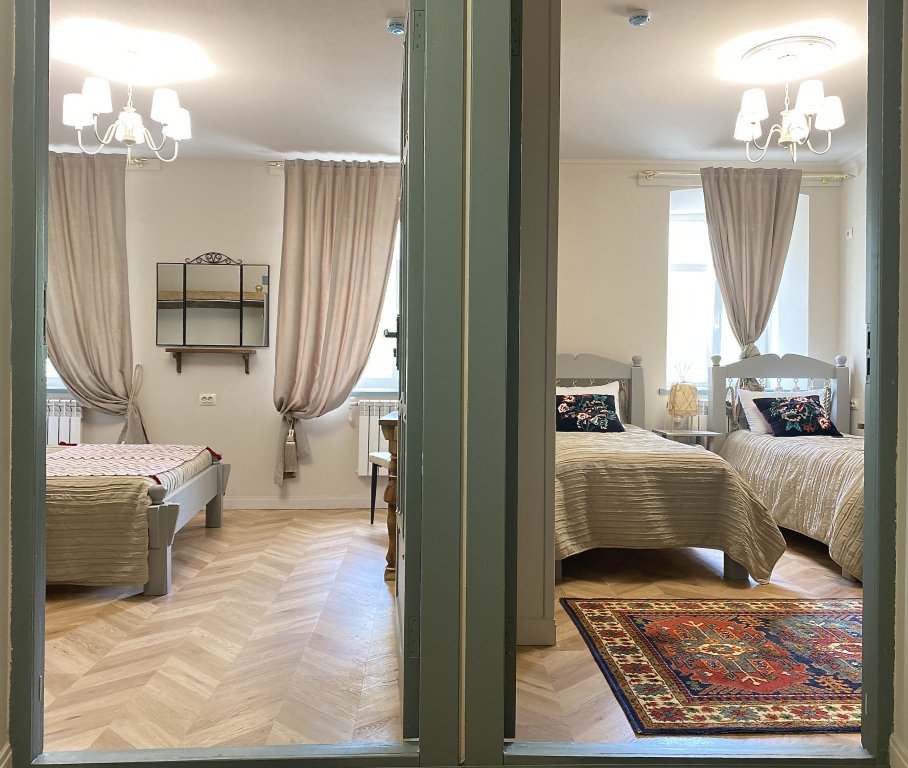 Люкс Стандартный с 2 комнатами с видом на город Отель Казан Султан