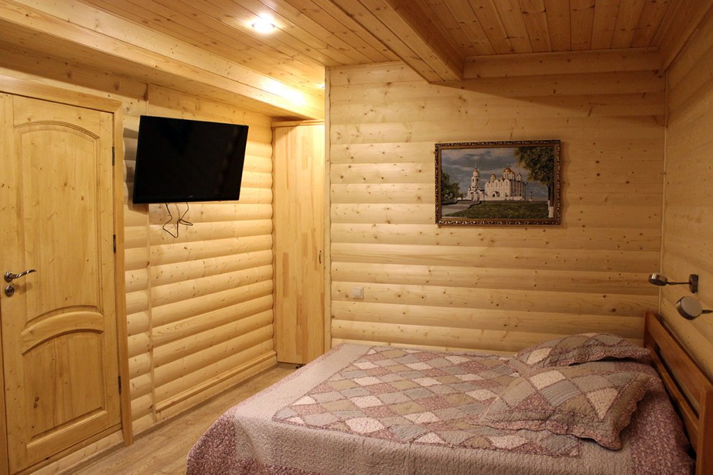 Standard Double Basement room Guest House Lybimtsevoy