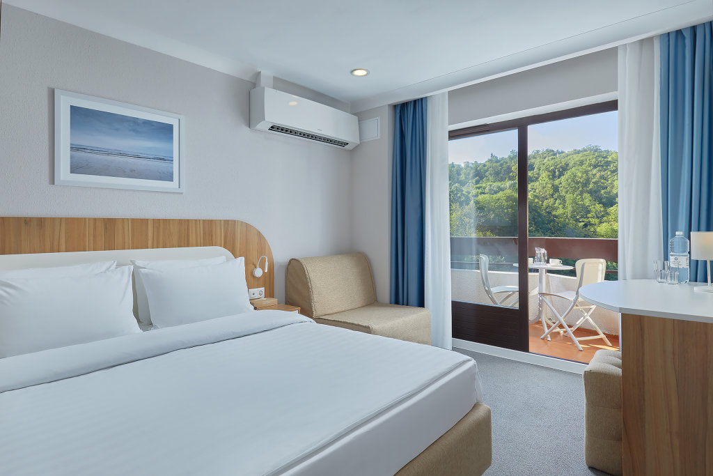 Doppel Suite mit Balkon Alean Family Resort & SPA Sputnik