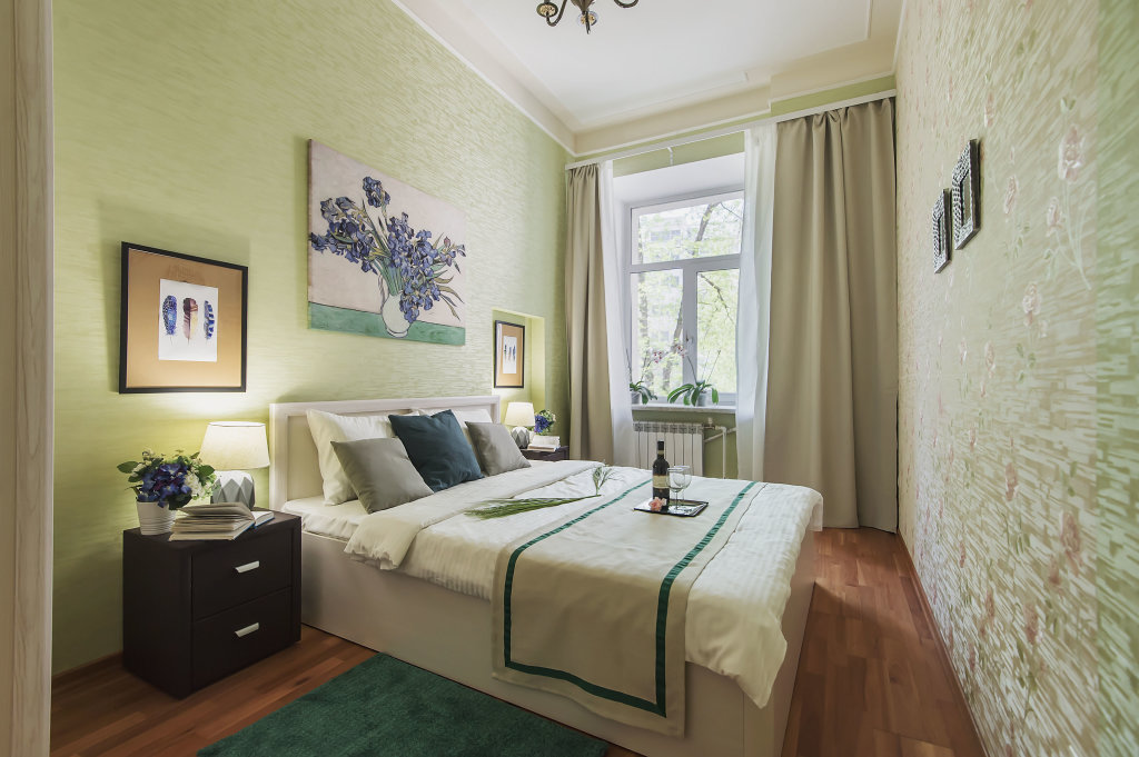 Appartement 4 chambres avec balcon Gorod - M Treshka Na Serafimovicha 2 Apartments