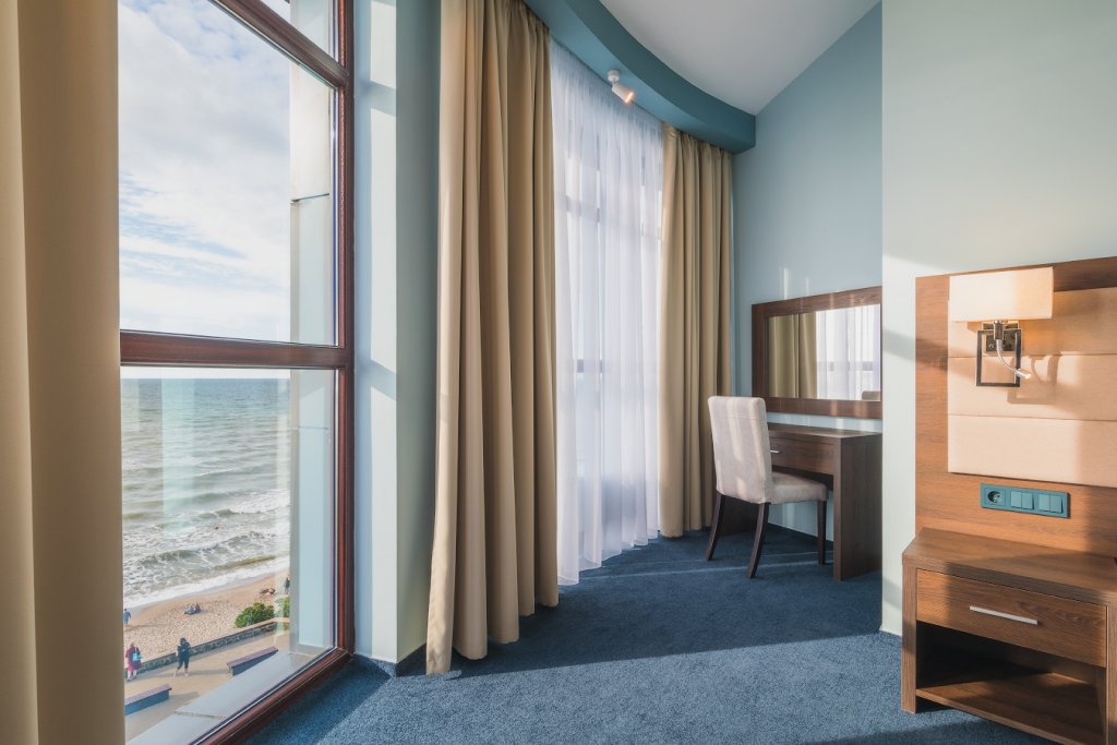 Suite doble Superior con vista al mar Kandinskiy Hotel