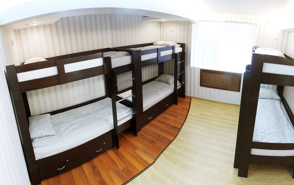 Cama en dormitorio compartido (dormitorio compartido masculino) Da Vinci Hostel