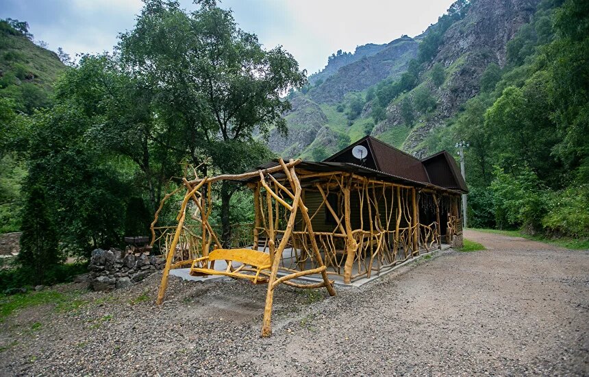 Sechser Hütte mit Blick Ekopark Dolina Narzanov Recreation center