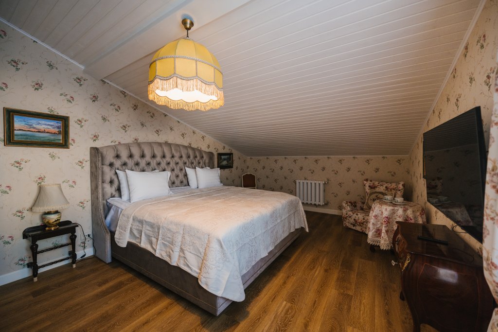 Suite 2 Schlafzimmer mit Blick Hotel Generalskaya Dacha