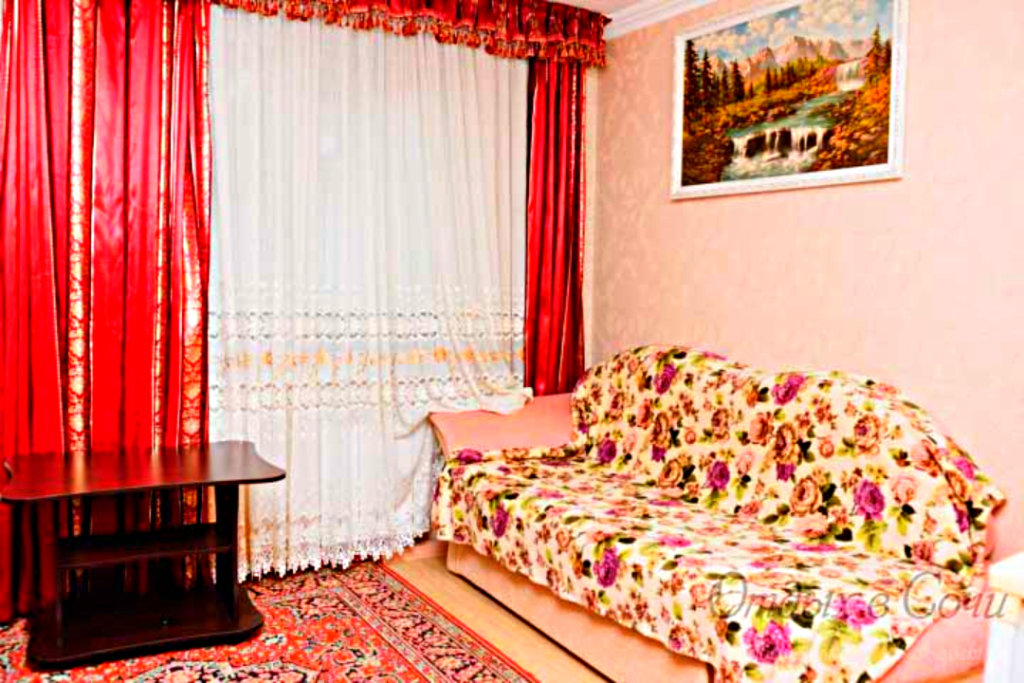 Апартаменты с 2 комнатами с балконом и с красивым видом из окна Мини-Отель Черномор