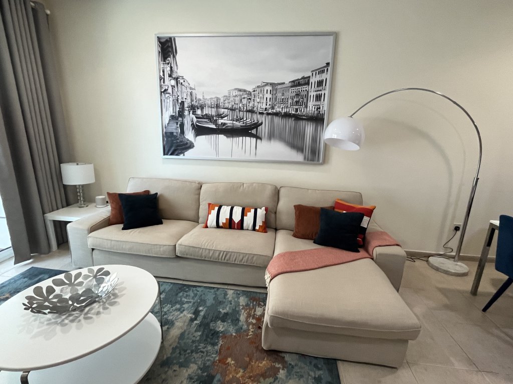 Apartamento Apartments Contemporary Fully Furnished in Dubai Marina