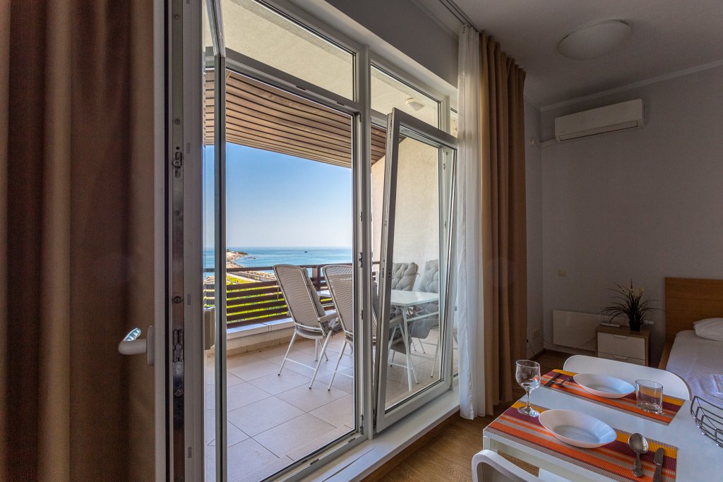 Estudio Superior con balcón y con vista Apartment 505 on Sailing, 23 with sea view