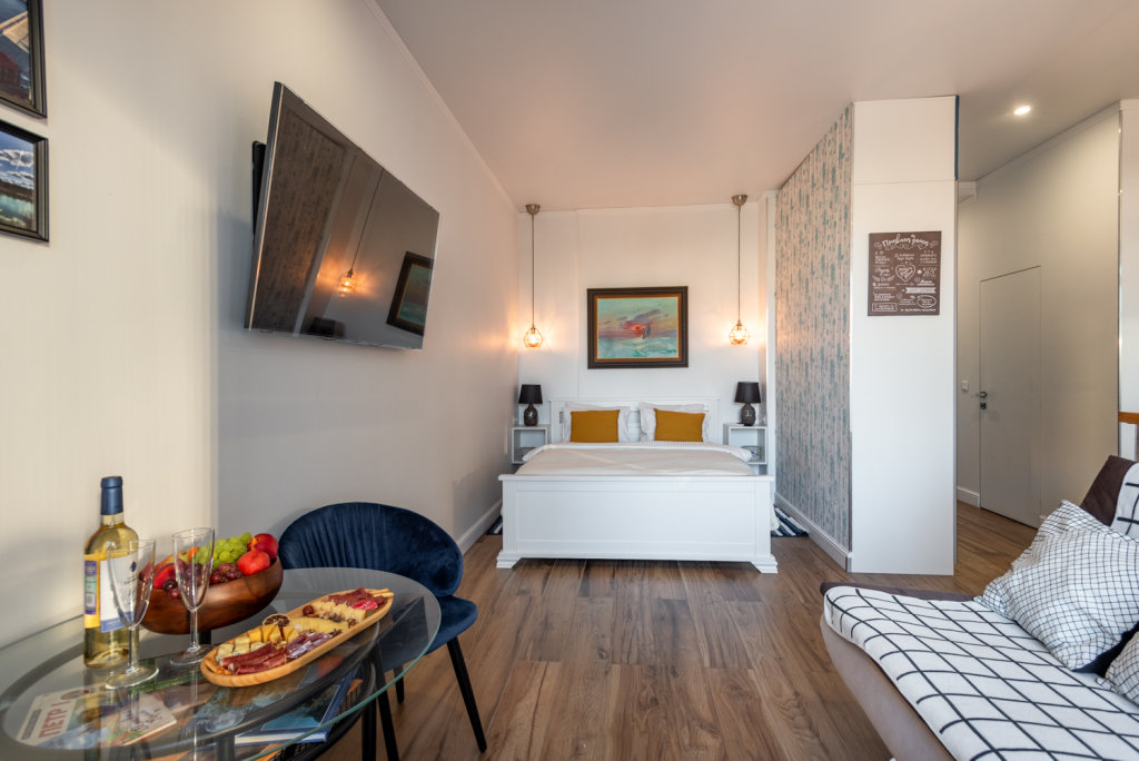 Deluxe Apartment mit Balkon und mit Blick Comfort & Relax Home at Tsarskaya Ploshchad Apartments