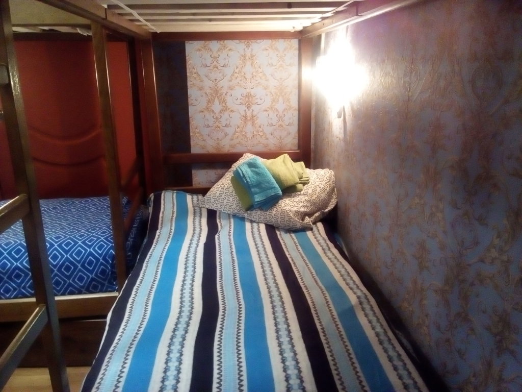 Кровать в общем номере Хостел Агат