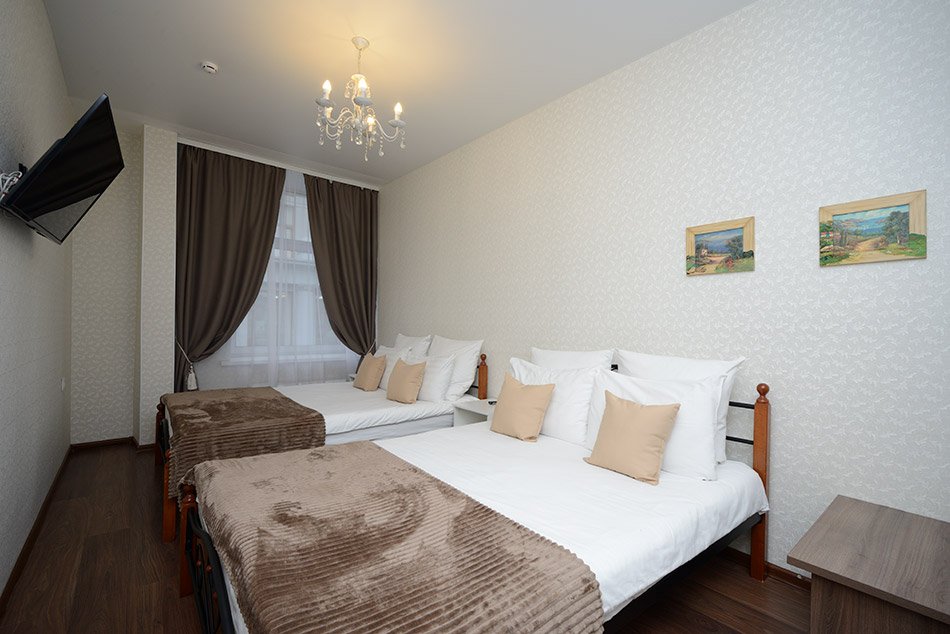Superior Double Family room with city view Apelsin U Kremlya Hotel
