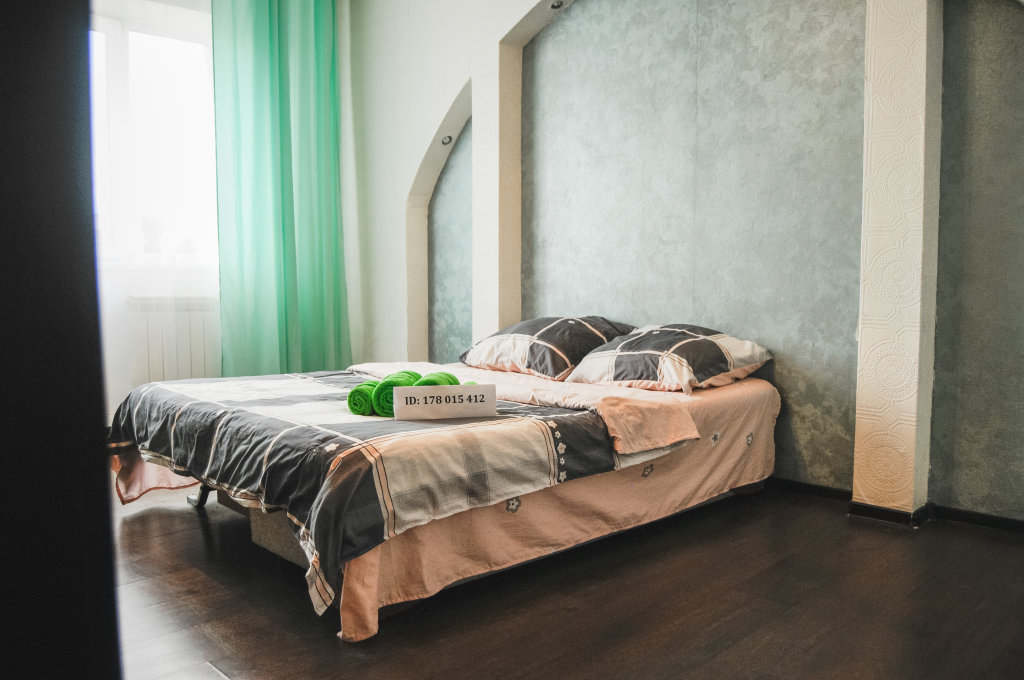 Богородский 17. Фото застекленных кроватей в отелях 5 звезд.