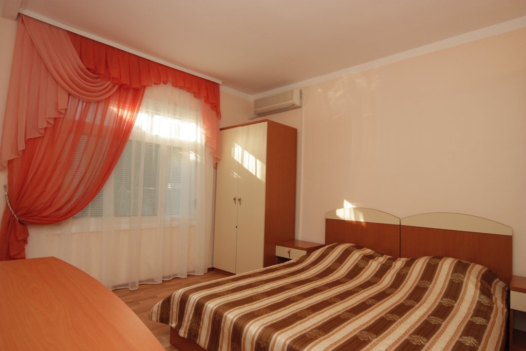 Standard Dreier Zimmer mit Blick Mini Hotel Edem