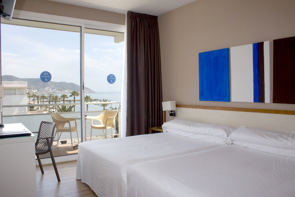 Habitación doble con balcón y con vista al mar Hotel Subur Maritim