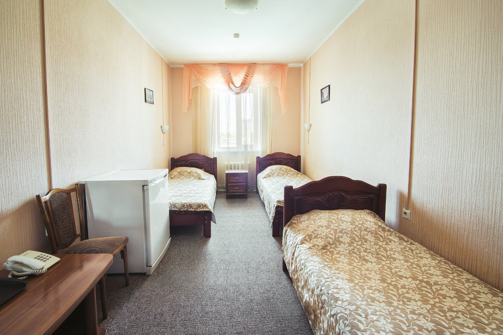 Standard Dreier Zimmer Yal na Orenburgskom Trakte Hotel